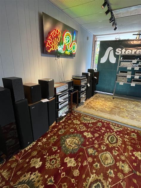 Stereo Lab – Sales and Service – Vintage Authentic and Loud since 1970.